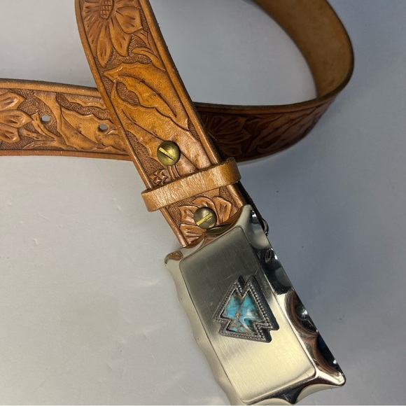 Vtg Southwestern Turquoise Arrowhead Belt Buckle & Hand Tooled Leather Belt 33” - Picture 4 of 6
